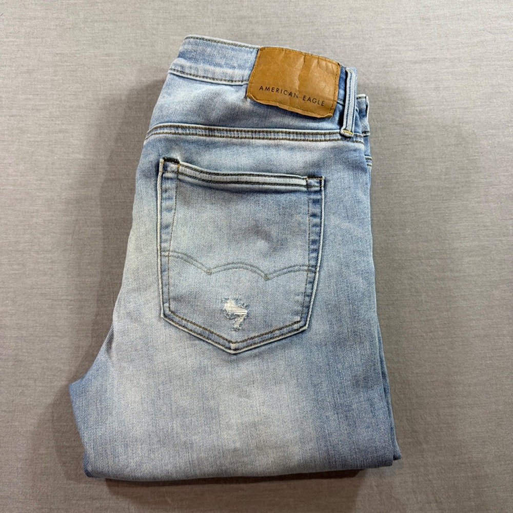 American Eagle Slim Jeans Mens 30x32 Light Wash Excellent Distressed Airflex 360